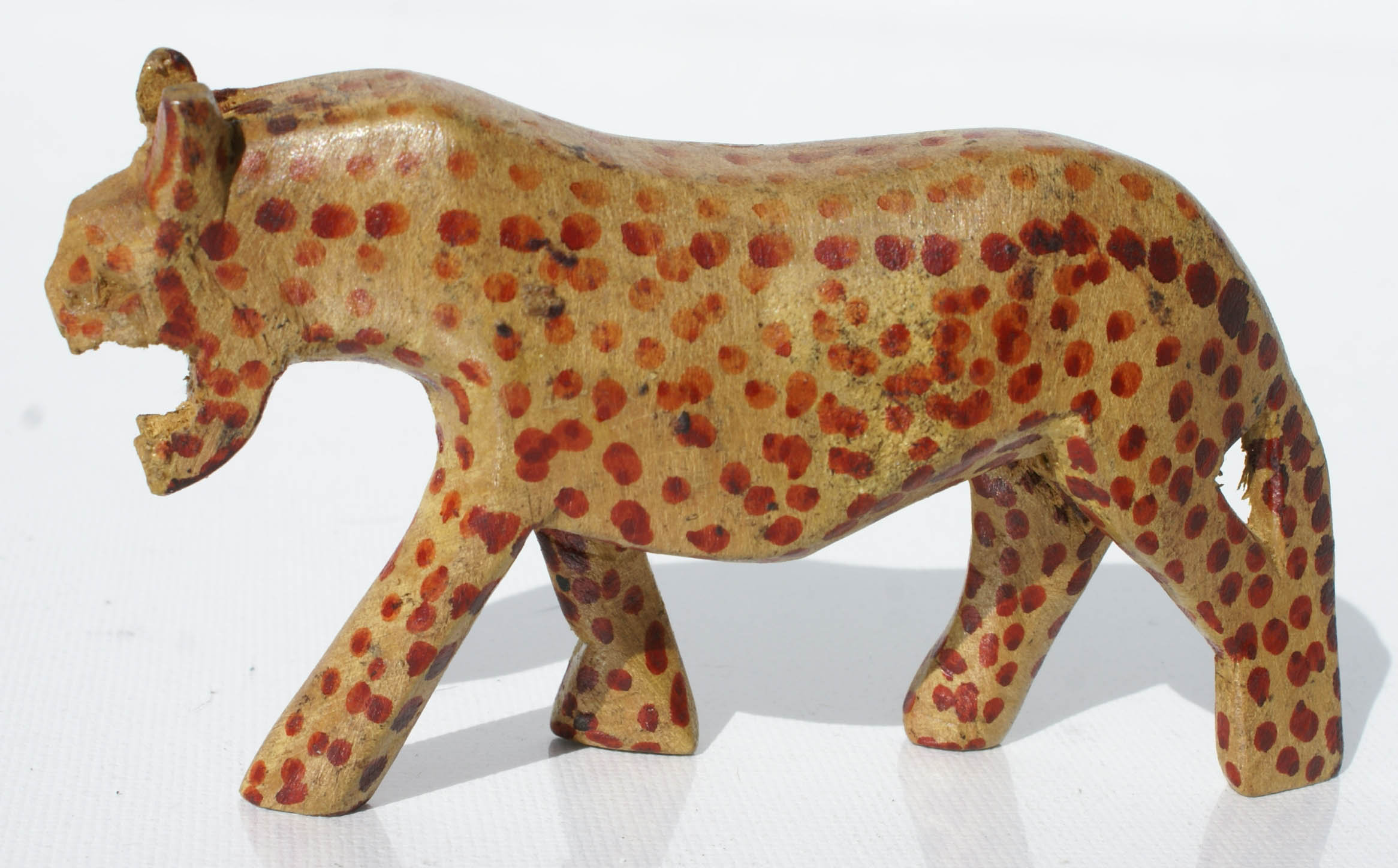 Wooden Cheetah Sculpture African Animal Figurines Wood Animals for Sale -  $ USD - GlobeBids